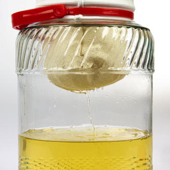Filter voor het filteren van likeuren en andere dranken.