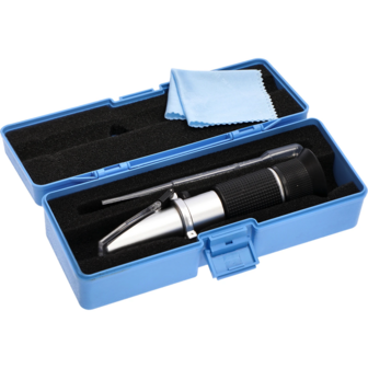 Refractometer